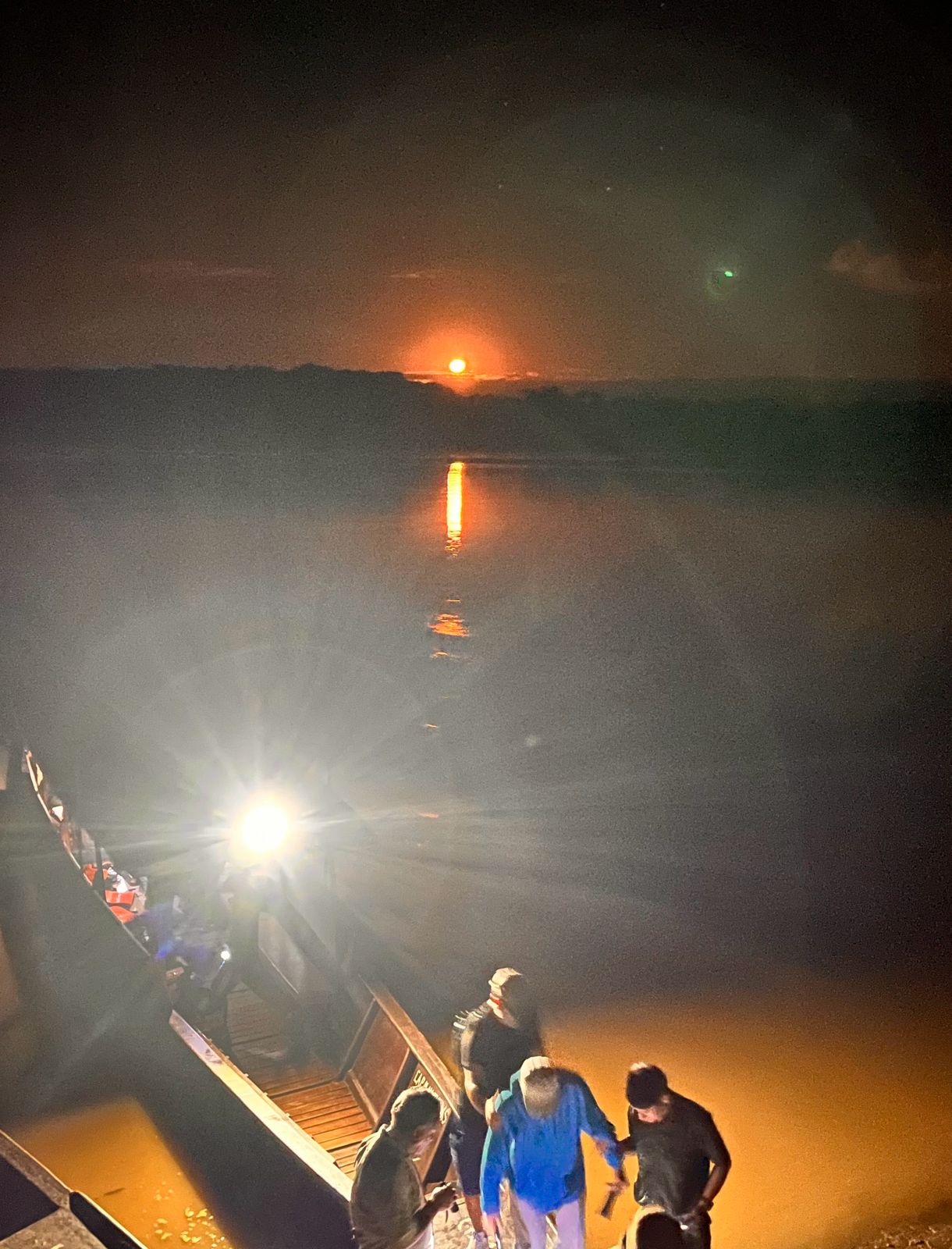 Río de noche